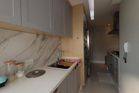 Apartamento à venda com 70m², 2 quartos e 2 vagasCozinha