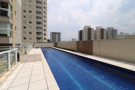 Apartamento à venda com 70m², 2 quartos e 2 vagasÁrea Comum - Piscina