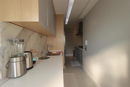 Apartamento à venda com 70m², 2 quartos e 2 vagasCozinha