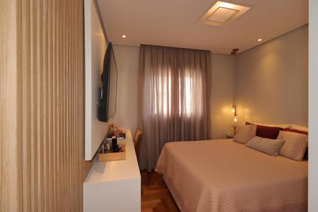 Apartamento à venda com 70m², 2 quartos e 2 vagasSuíte
