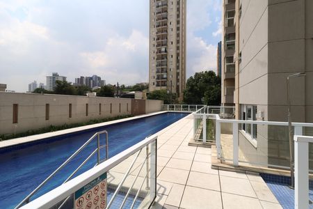 Apartamento à venda com 70m², 2 quartos e 2 vagasÁrea Comum - Piscina
