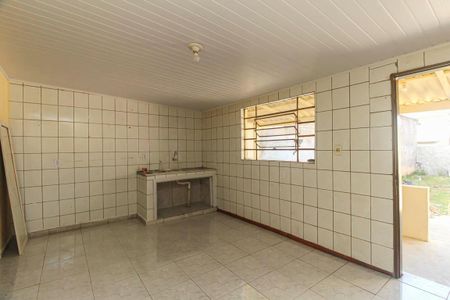 Cozinha de casa para alugar com 1 quarto, 55m² em Vila Virginia, São Paulo