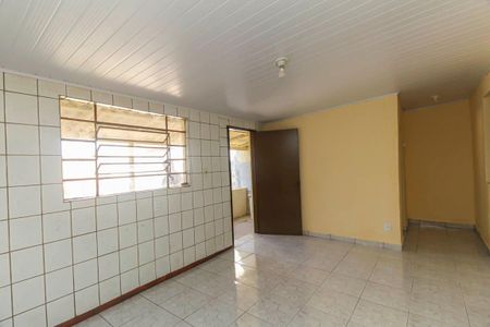 Cozinha de casa para alugar com 1 quarto, 55m² em Vila Virginia, São Paulo
