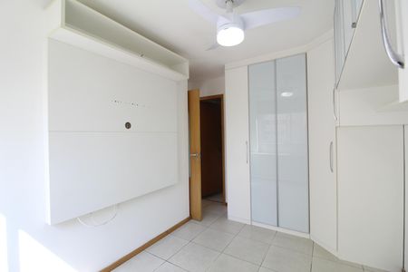 Quarto 3 de apartamento para alugar com 3 quartos, 73m² em Barra Olímpica, Rio de Janeiro