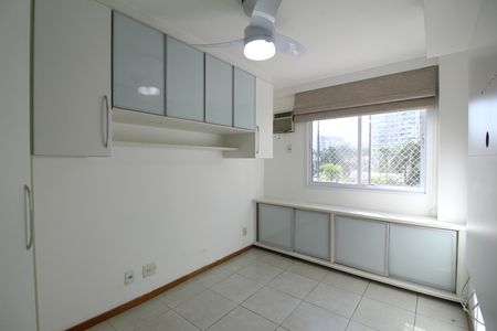 Apartamento para alugar com 73m², 3 quartos e 2 vagasQuarto 3