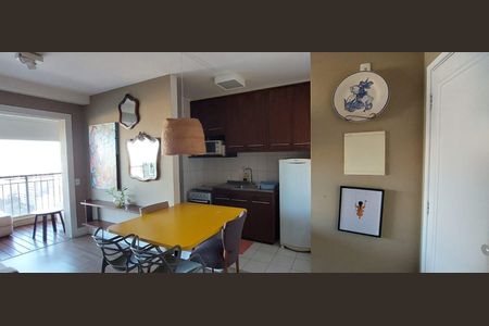 Cozinha de apartamento à venda com 2 quartos, 53m² em Bela Vista, São Paulo