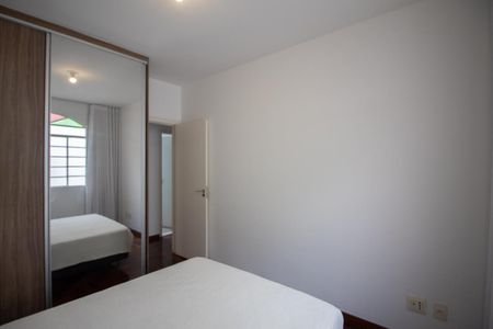 Apartamento para alugar com 90m², 3 quartos e 1 vaga Apartamento para alugar com 90m², 3 quartos e 1 vagaQuarto 1