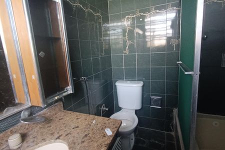 Casa para alugar com 120m², 2 quartos e 1 vaga Casa para alugar com 120m², 2 quartos e 1 vagaBanheiro