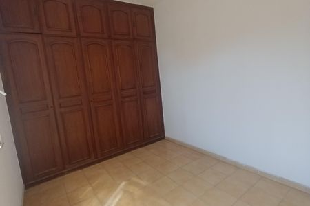 Casa para alugar com 120m², 2 quartos e 1 vaga Casa para alugar com 120m², 2 quartos e 1 vagaQuarto 2