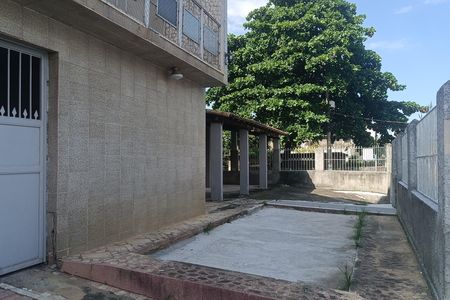Quintal de casa para alugar com 3 quartos, 120m² em Engenho do Porto, Duque de Caxias