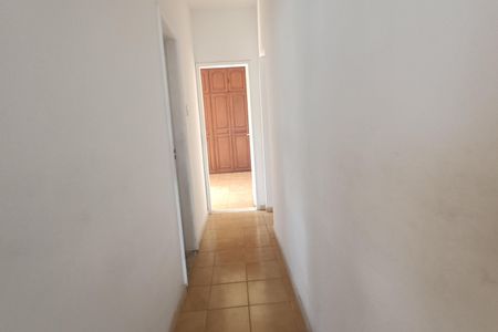 Corredor de casa para alugar com 3 quartos, 120m² em Engenho do Porto, Duque de Caxias