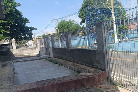 Casa para alugar com 120m², 2 quartos e 1 vaga Casa para alugar com 120m², 2 quartos e 1 vagaQuintal