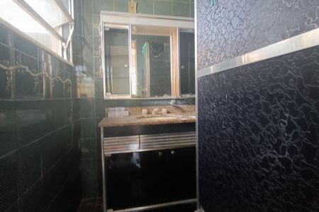 Casa para alugar com 120m², 2 quartos e 1 vaga Casa para alugar com 120m², 2 quartos e 1 vagaBanheiro