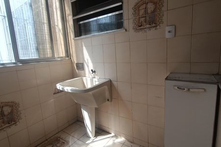 Casa para alugar com 120m², 2 quartos e 1 vaga Casa para alugar com 120m², 2 quartos e 1 vagaÁrea de serviço