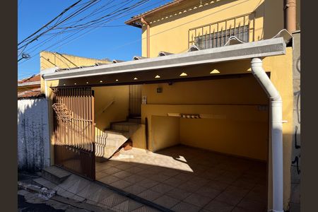 Fachada de casa para alugar com 2 quartos, 65m² em Vila Augusto, São Paulo