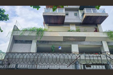 Apartamento para alugar com 59m², 2 quartos e 1 vaga Apartamento para alugar com 59m², 2 quartos e 1 vagaFachada do Prédio com placa