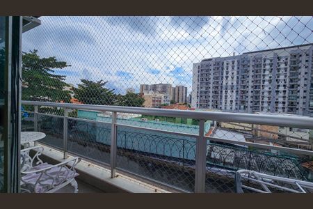 Apartamento para alugar com 59m², 2 quartos e 1 vaga Apartamento para alugar com 59m², 2 quartos e 1 vagaVaranda Quarto 2