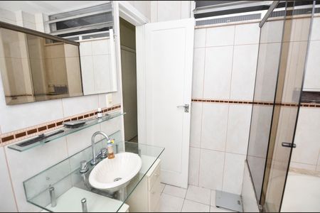 Apartamento à venda com 85m², 3 quartos e sem vaga Apartamento à venda com 85m², 3 quartos e sem vagaBanheiro 2