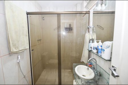 Apartamento à venda com 85m², 3 quartos e sem vaga Apartamento à venda com 85m², 3 quartos e sem vagaBanheiro 1