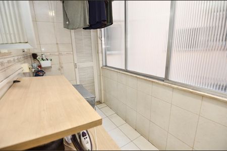 Apartamento à venda com 85m², 3 quartos e sem vaga Apartamento à venda com 85m², 3 quartos e sem vagaÁrea de Serviço