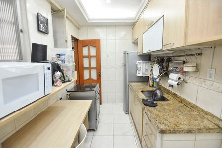 Apartamento à venda com 85m², 3 quartos e sem vaga Apartamento à venda com 85m², 3 quartos e sem vagaCozinha