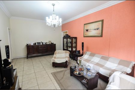 Apartamento à venda com 85m², 3 quartos e sem vaga Apartamento à venda com 85m², 3 quartos e sem vagaSala