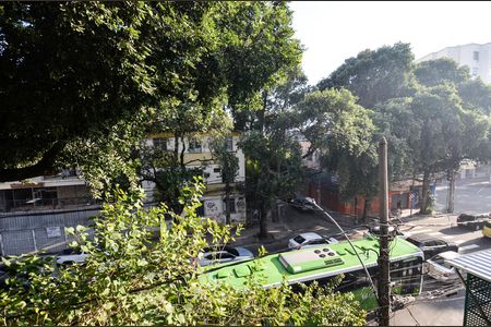 Apartamento à venda com 85m², 3 quartos e sem vaga Apartamento à venda com 85m², 3 quartos e sem vagaSala