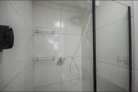 Banheiro de apartamento para alugar com 2 quartos, 39m² em Vila Pirituba, São Paulo