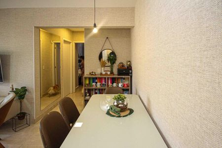 Apartamento à venda com 60m², 2 quartos e 1 vaga Apartamento à venda com 60m², 2 quartos e 1 vagaSala de Jantar