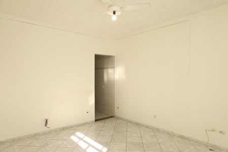 Sala de casa para alugar com 2 quartos, 125m² em Itaquera, São Paulo
