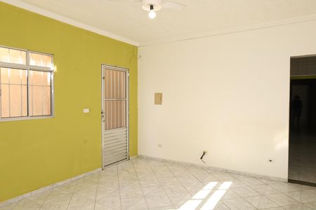 Casa para alugar com 2 quartos, 125m² em Itaquera, São Paulo