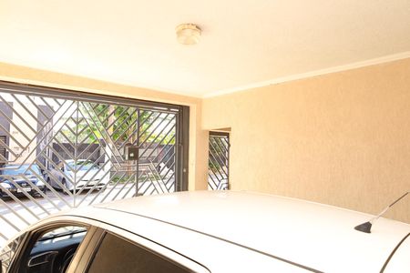Garagem de casa para alugar com 2 quartos, 125m² em Itaquera, São Paulo
