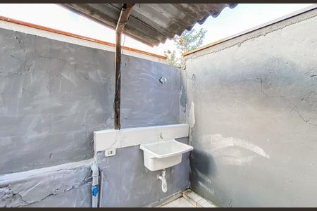 Área de Serviço de casa para alugar com 1 quarto, 20m² em Cidade Líder, São Paulo