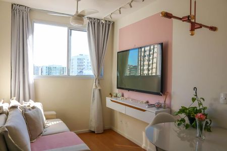 Apartamento para alugar com 1 quarto, 32m² em Todos Os Santos, Rio de Janeiro