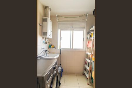 Apartamento à venda com 78m², 2 quartos e 1 vaga Apartamento à venda com 78m², 2 quartos e 1 vagaCozinha e Área de Serviço