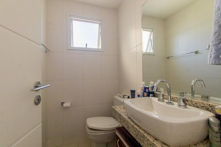 Apartamento à venda com 78m², 2 quartos e 1 vaga Apartamento à venda com 78m², 2 quartos e 1 vagaBanheiro da Suíte