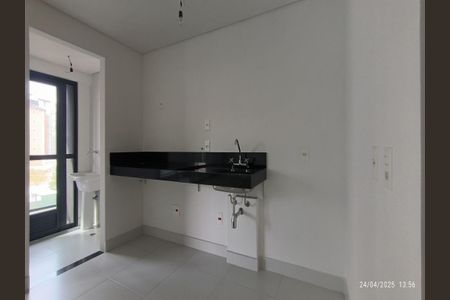 Apartamento à venda com 2 quartos, 107m² em Itaim Bibi, São Paulo