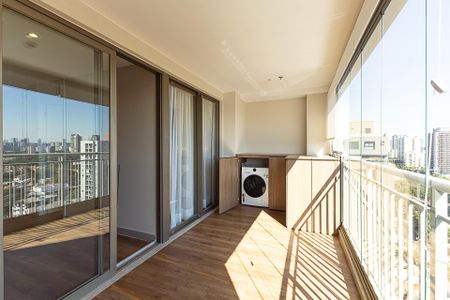 Apartamento para alugar com 42m², 1 quarto e sem vaga Apartamento para alugar com 42m², 1 quarto e sem vagaVaranda