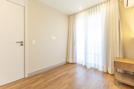 Quarto de apartamento para alugar com 1 quarto, 42m² em Indianópolis, São Paulo