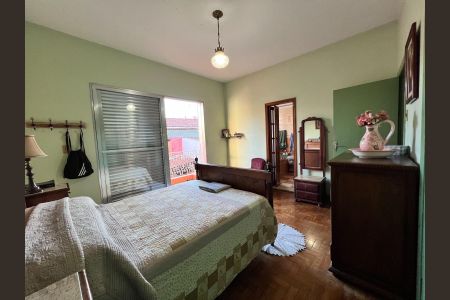 Quarto de casa à venda com 4 quartos, 350m² em Jardim Novo Mundo, São Paulo