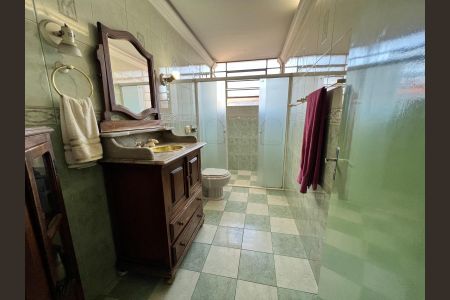 Banheiro de casa à venda com 4 quartos, 350m² em Jardim Novo Mundo, São Paulo