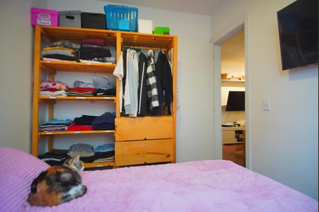 Quarto 1 de apartamento à venda com 2 quartos, 51m² em Santa Fé, Porto Alegre