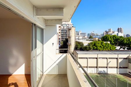 varanda sala de apartamento para alugar com 3 quartos, 101m² em Pinheiros, São Paulo