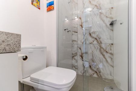 Studio para alugar com 24m², 1 quarto e sem vaga Studio para alugar com 24m², 1 quarto e sem vagaBanheiro