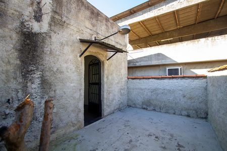 Quintal de casa para alugar com 1 quarto, 16m² em Trindade, São Gonçalo