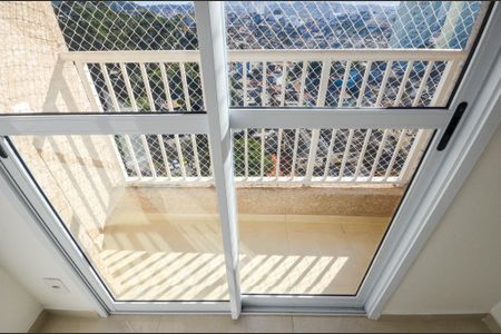 Apartamento para alugar com 38m², 2 quartos e 1 vaga Apartamento para alugar com 38m², 2 quartos e 1 vagaSala - Sacada