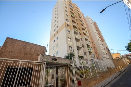 Apartamento para alugar com 38m², 2 quartos e 1 vaga Apartamento para alugar com 38m², 2 quartos e 1 vagaFachada