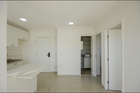 Sala de apartamento para alugar com 2 quartos, 38m² em Vila Nina, São Paulo