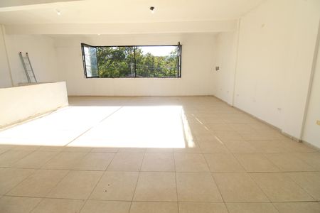 Sala / Quarto de kitnet/studio para alugar com 1 quarto, 170m² em Jardim Satélite, São José dos Campos