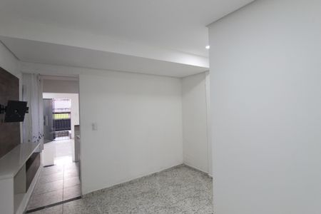 Quarto de kitnet/studio para alugar com 1 quarto, 35m² em Jardim Felicidade, Belo Horizonte